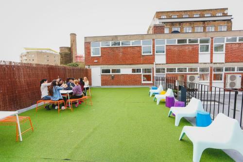 Via Limehouse Hostel