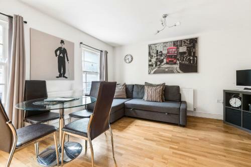 Angel Apartments