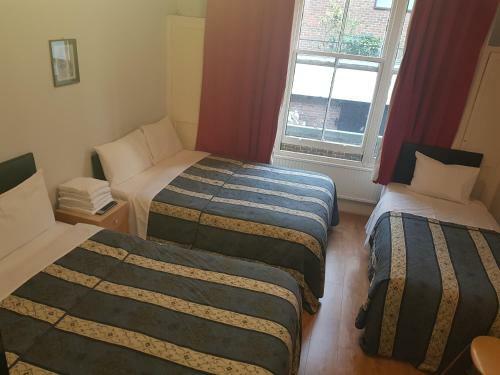 Hostal Anwar House