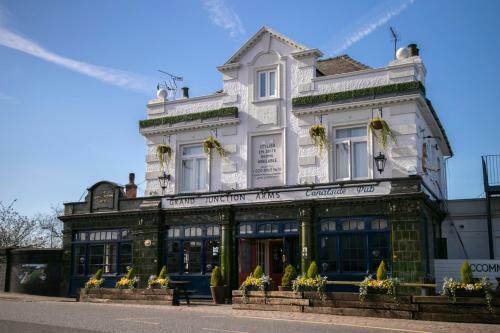Hotel Grand Junction Arms