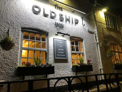 Posada The Old Ship Inn