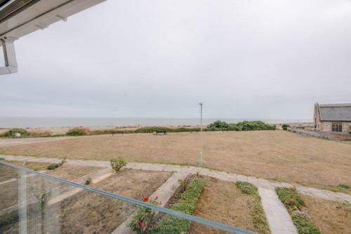 4 Sea View Walk Pakefield