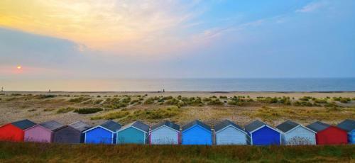 4 Sea View Walk Pakefield