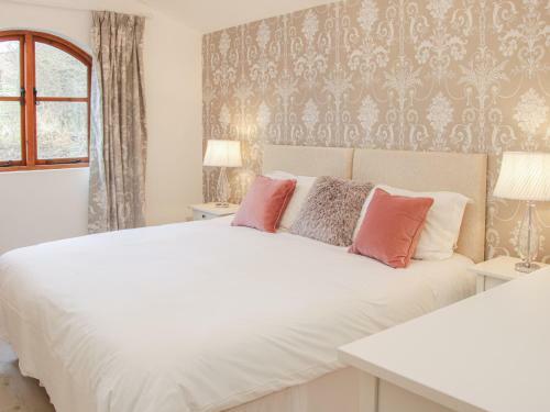 Hillside Lodge