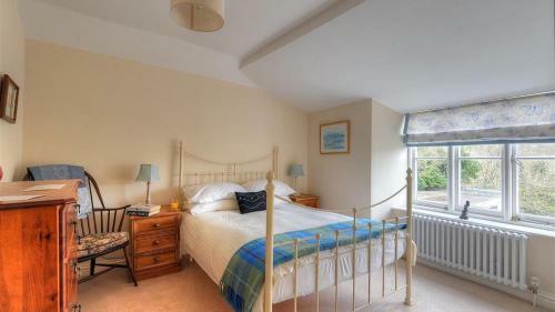 Half Moon Cottage