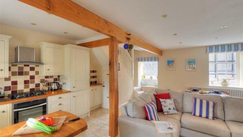 Half Moon Cottage