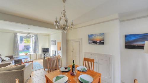 8 Windsor Terrace
