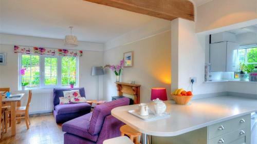 Corner Cottage