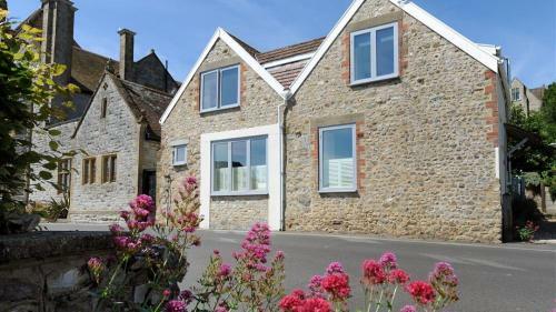 Coram Cottage