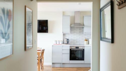 2 Beach Way House