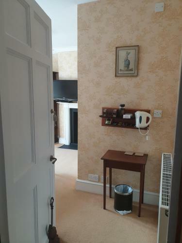 Hostal St Vincent Guest House