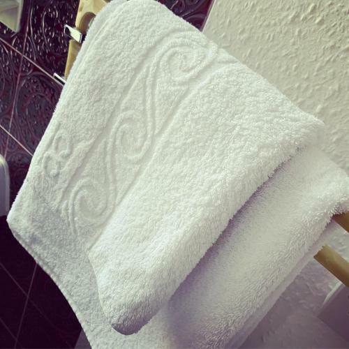Hostal Yally Hotel