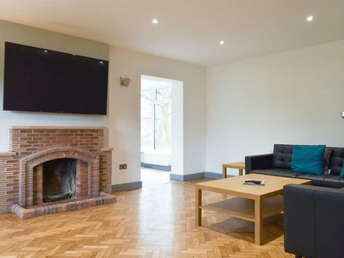 Warren Lodge