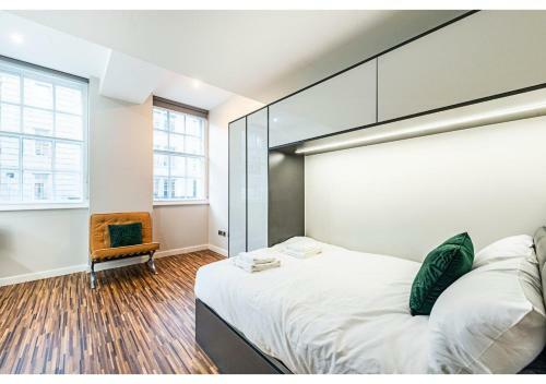 Modern Studios And Apartments, Manchester - Sk