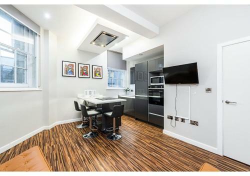 Modern Studios And Apartments, Manchester - Sk