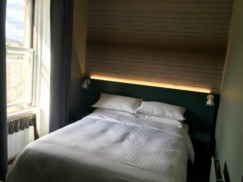 Kings Arms Hotel