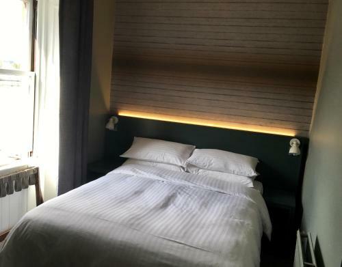 Kings Arms Hotel