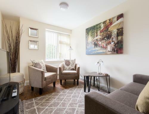 Stayford Apartments, Meriden - Near Nec