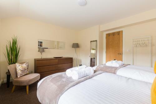 Stayford Apartments, Meriden - Near Nec