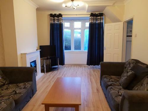 Hostal Eastgate Road