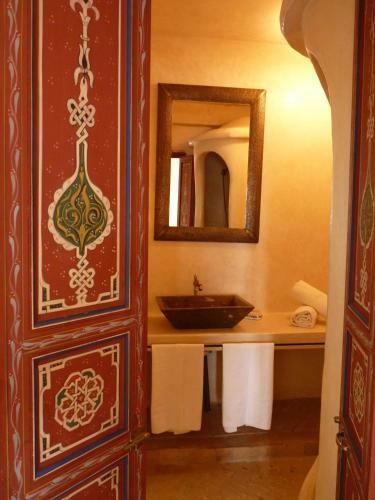 Hostal Dar Zambra
