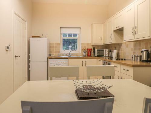 Elmwood Cottage
