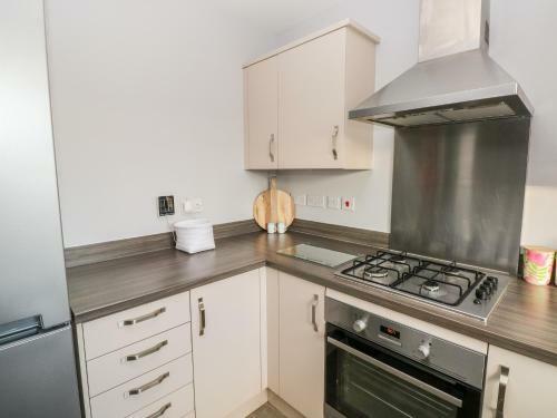 10 Belfrey Close