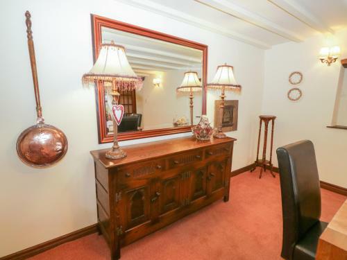 1 Cherry Tree Cottage