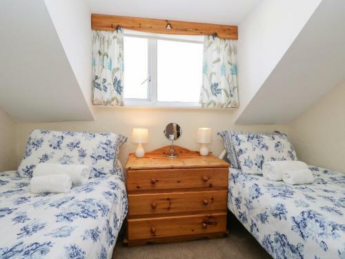 Lazey Cottage