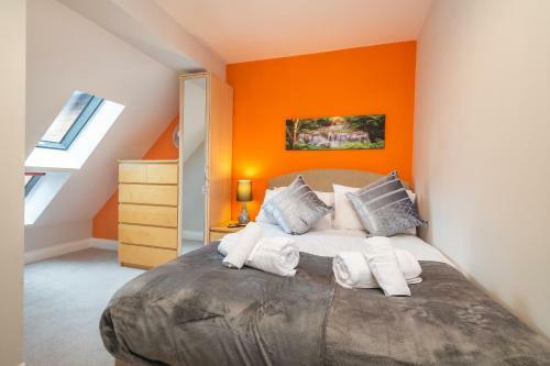 Apartamento Large Contractor House & Private Parking By Comfyworkers