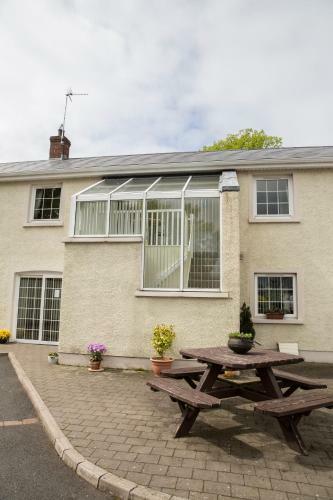 Hostal Ballycanal Moira- Guest House And Self-catering