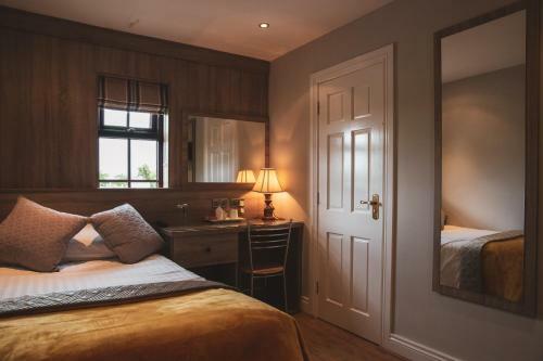 Hostal Ballycanal Moira- Guest House And Self-catering