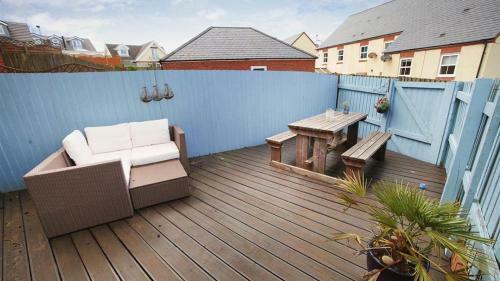 312 William Gammon Dr, Limeslade