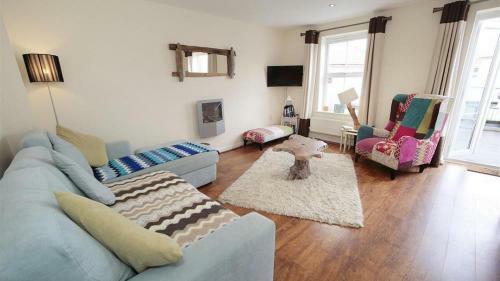 312 William Gammon Dr, Limeslade