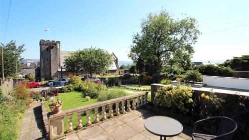 Church View Apt, Mumbles