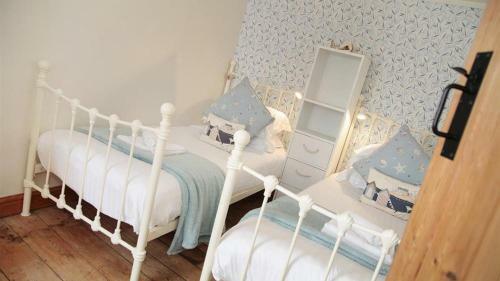 Cloud Cottage, Mumbles