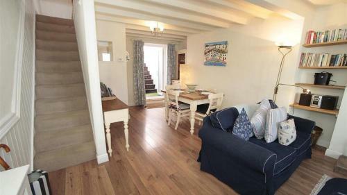 Cloud Cottage, Mumbles