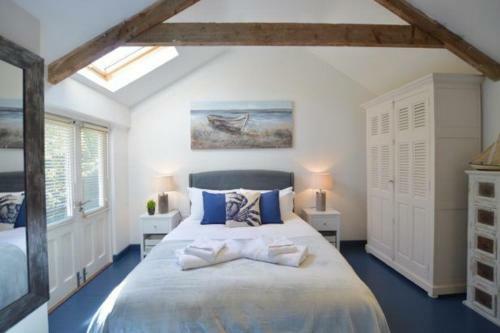 Blue Water Barn
