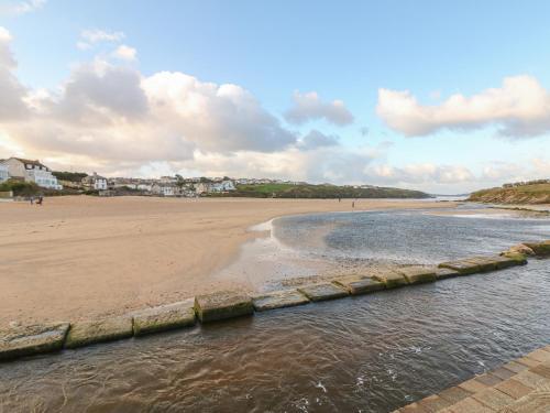 Porth Beach House