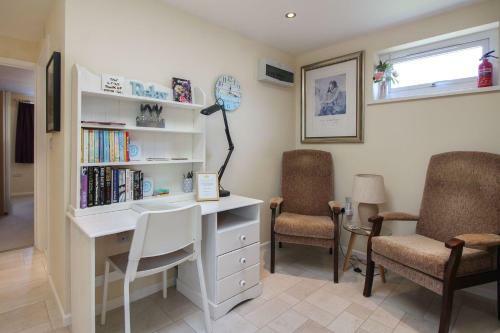 Sunny Corner
