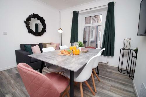 St Woolos Lodge By Staybc