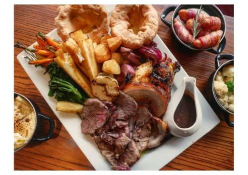 Hotel The Ship Inn Caerleon