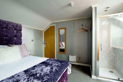 Box Hotel