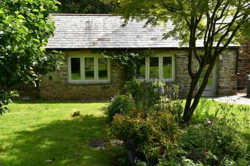 Bed & Breakfast Trewassick Barn
