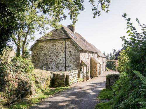 Cromlech Cottage
