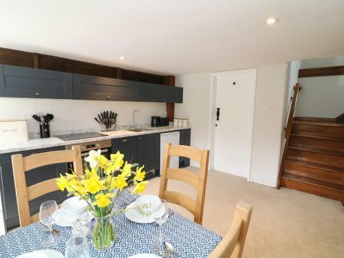 Ruggadon Farm Cottage
