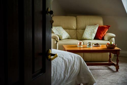 Bed & Breakfast Sladesdown Farm
