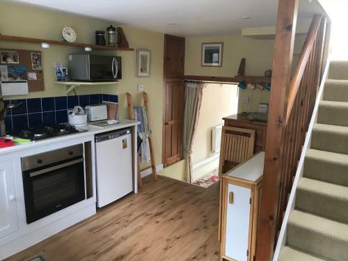 Cute 2 Bed Cottage In Newton Ferrers Devon