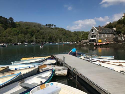 Cute 2 Bed Cottage In Newton Ferrers Devon