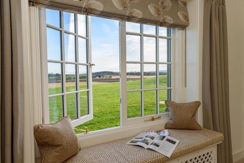 North Berwick Chateau Sleeps 16